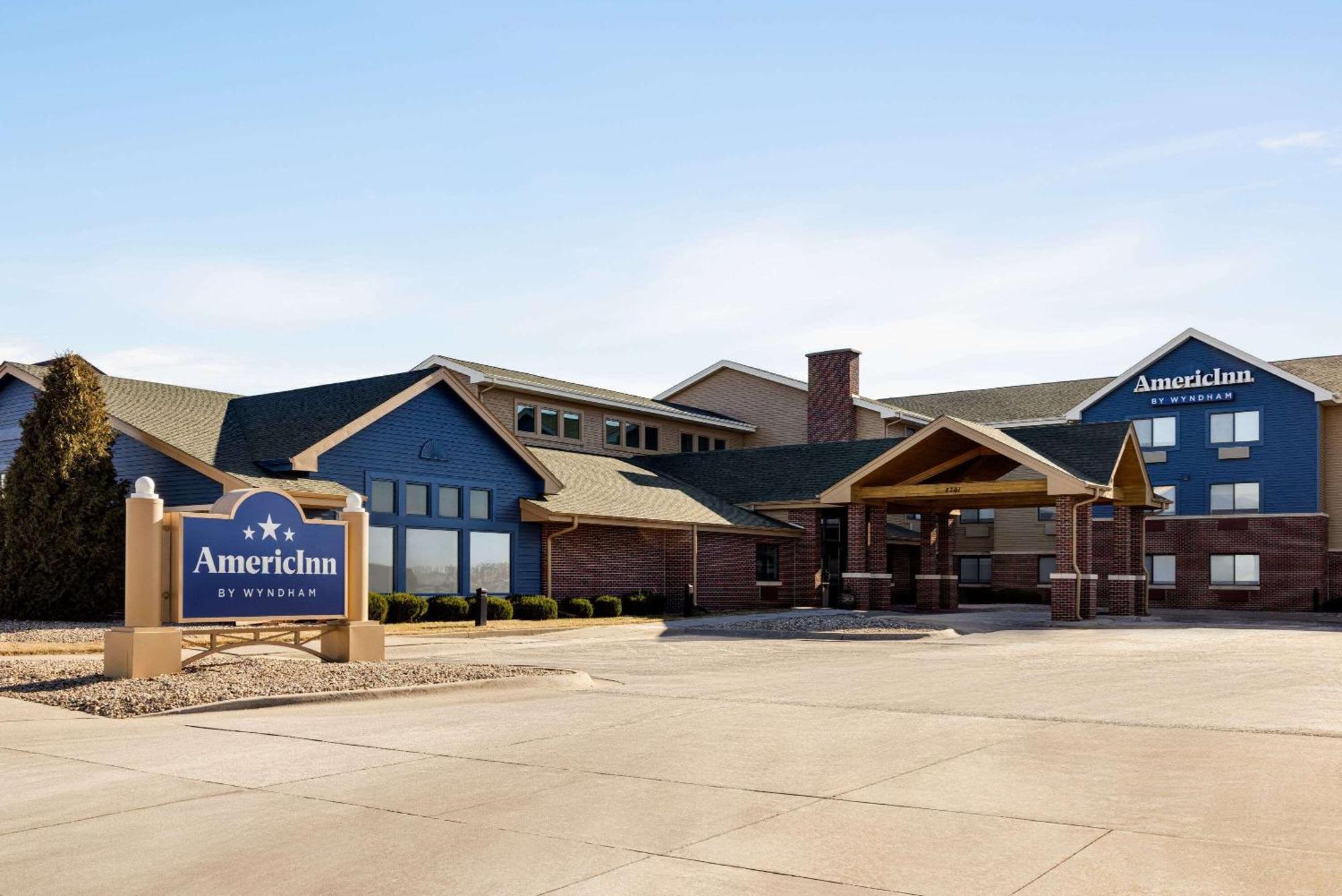 Americinn By Wyndham Lincoln South Zewnętrze zdjęcie